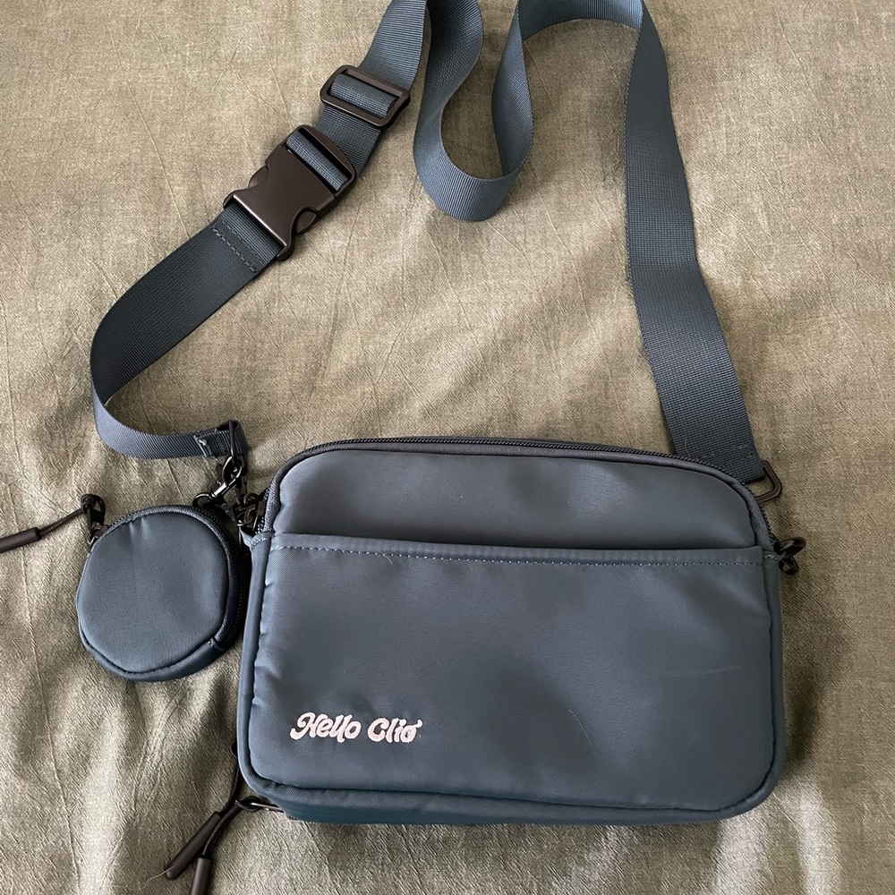 Teal Crossbody Bag for the kindle girlies